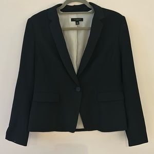 BLACK WOMEN’S BLAZER